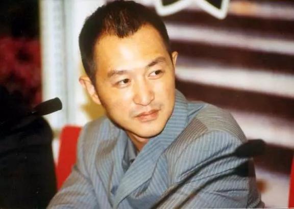 高枫章子怡认识过程,高枫比章子怡大多少岁