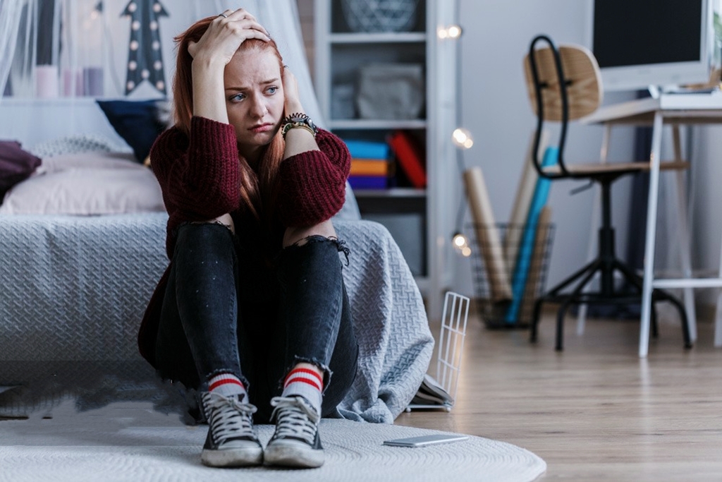 对女孩产生了妈妈的依恋怎么办,对母亲很依赖的女孩