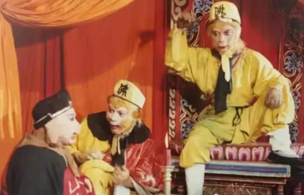 武圣关羽事迹,关羽为何被后人尊敬