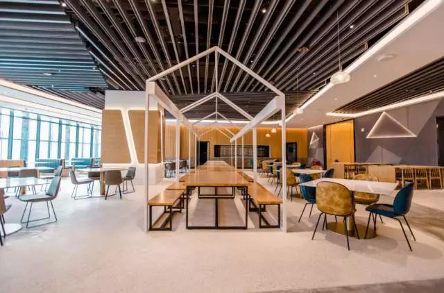 从舞蹈室到舞台,从舞蹈室到舞台卡点