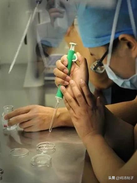 捐精志愿者：取精室不是很色情，半年捐8-10次，1ml领50元补贴