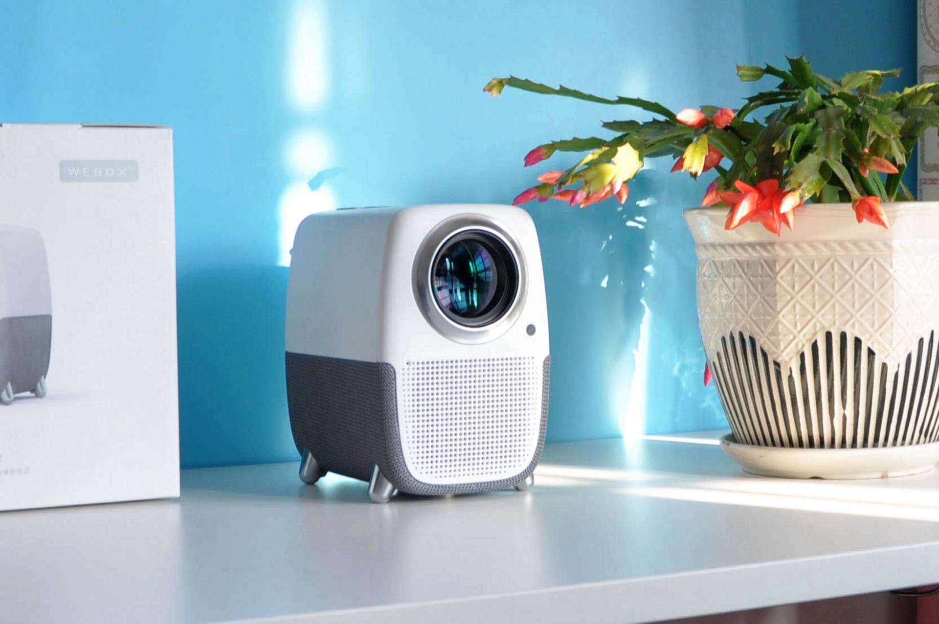 泰捷WEBOXT1投影仪测评,泰捷weboxt1投影仪和m6哪个好