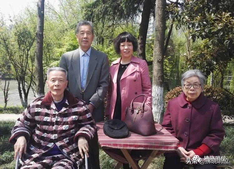 老战友四十年相聚联谊会上的感言,老战友40年后相逢重温战友情