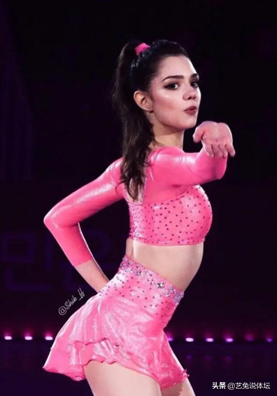 俄罗斯花滑女星,俄罗斯花滑女单选手梅德韦杰娃