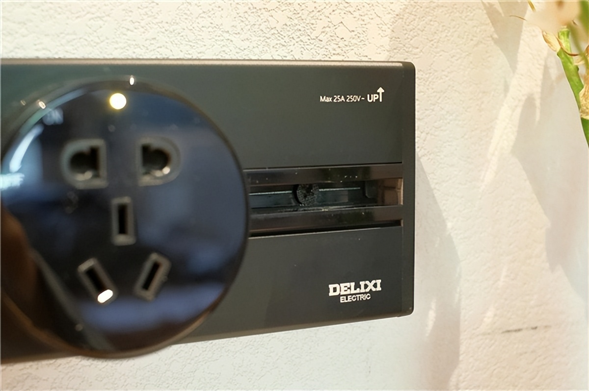 德力西轨道插座如何使用,德力西轨道插座十大排名