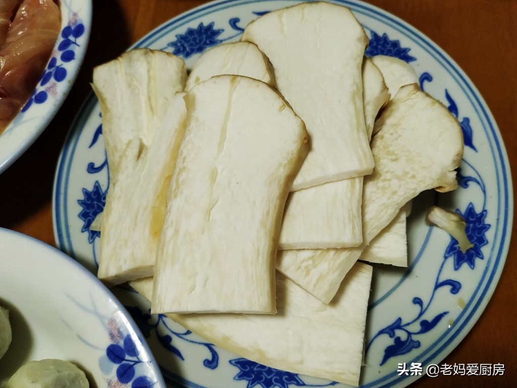 在家用涮烤一体锅,吃喝玩乐涮烤锅一体锅