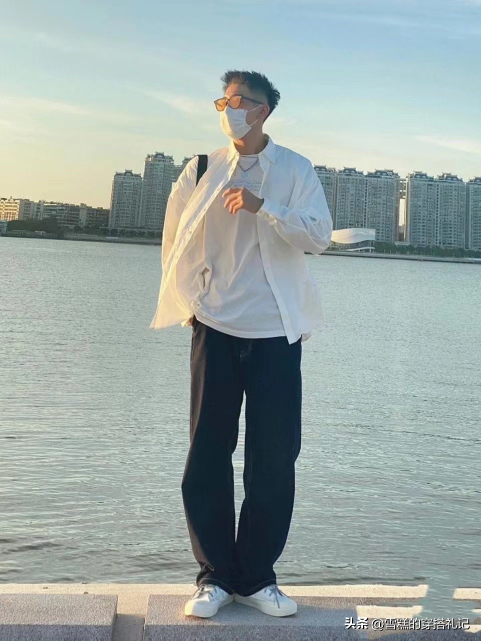 40岁的男人穿什么搭配好看,40多岁的男人怎么穿搭才有气质