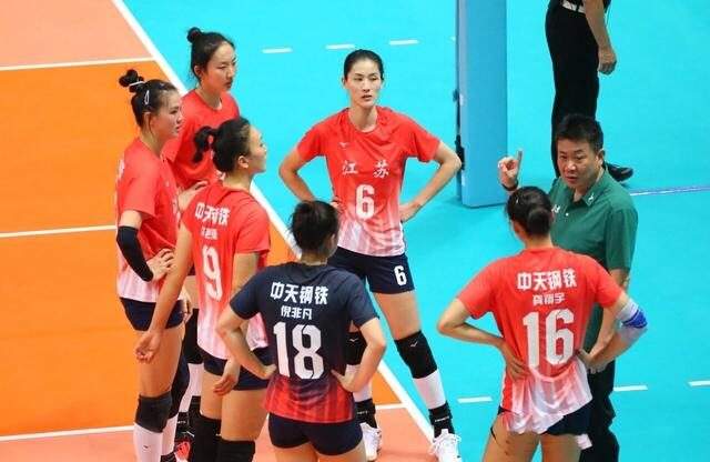 江苏女排五个人在中国女排集训,天津女排9人入选国家队训练营