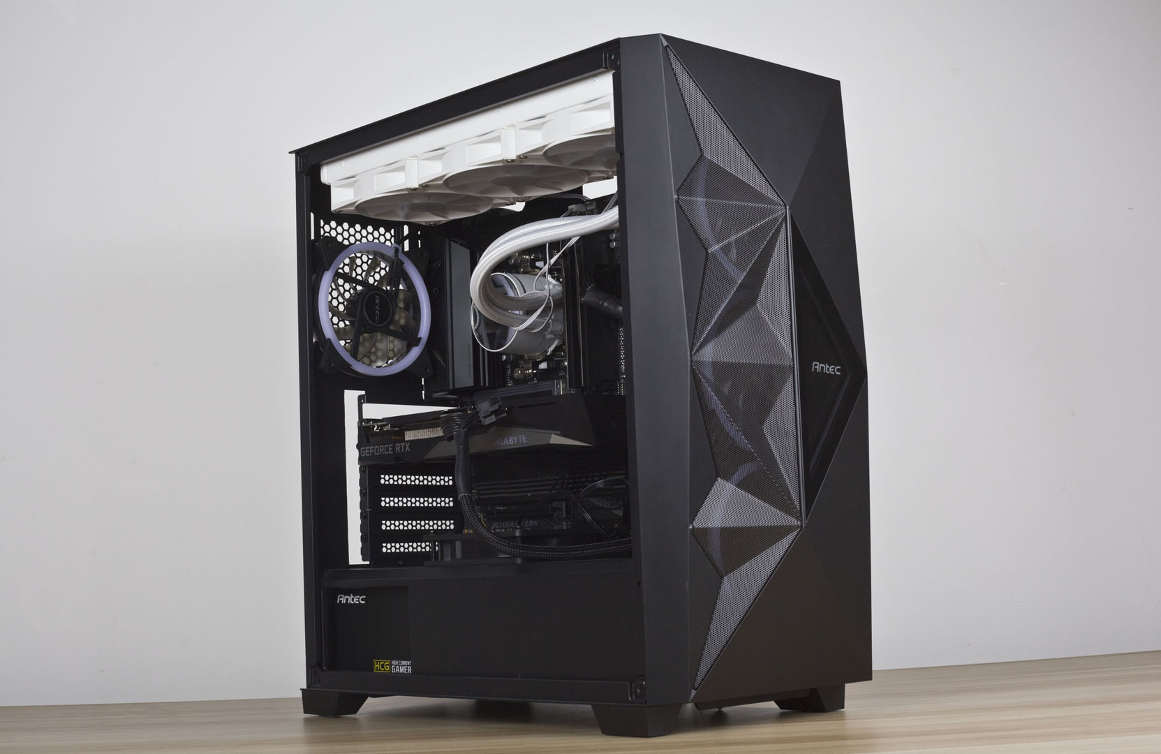 技嘉小雕x670aorus,技嘉锐龙7000系列主板的黑科技