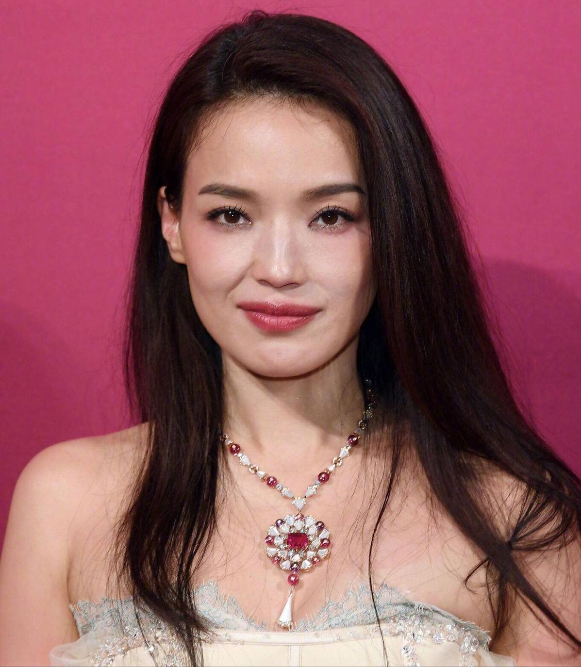 15位惊艳了时光的女港星,陪伴我们长大的12位女港星