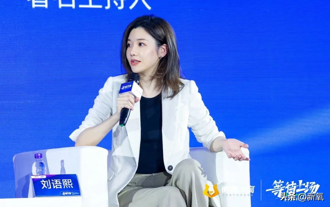 马凡舒首次接春晚邀请,央视春晚女主持人是马凡舒吗