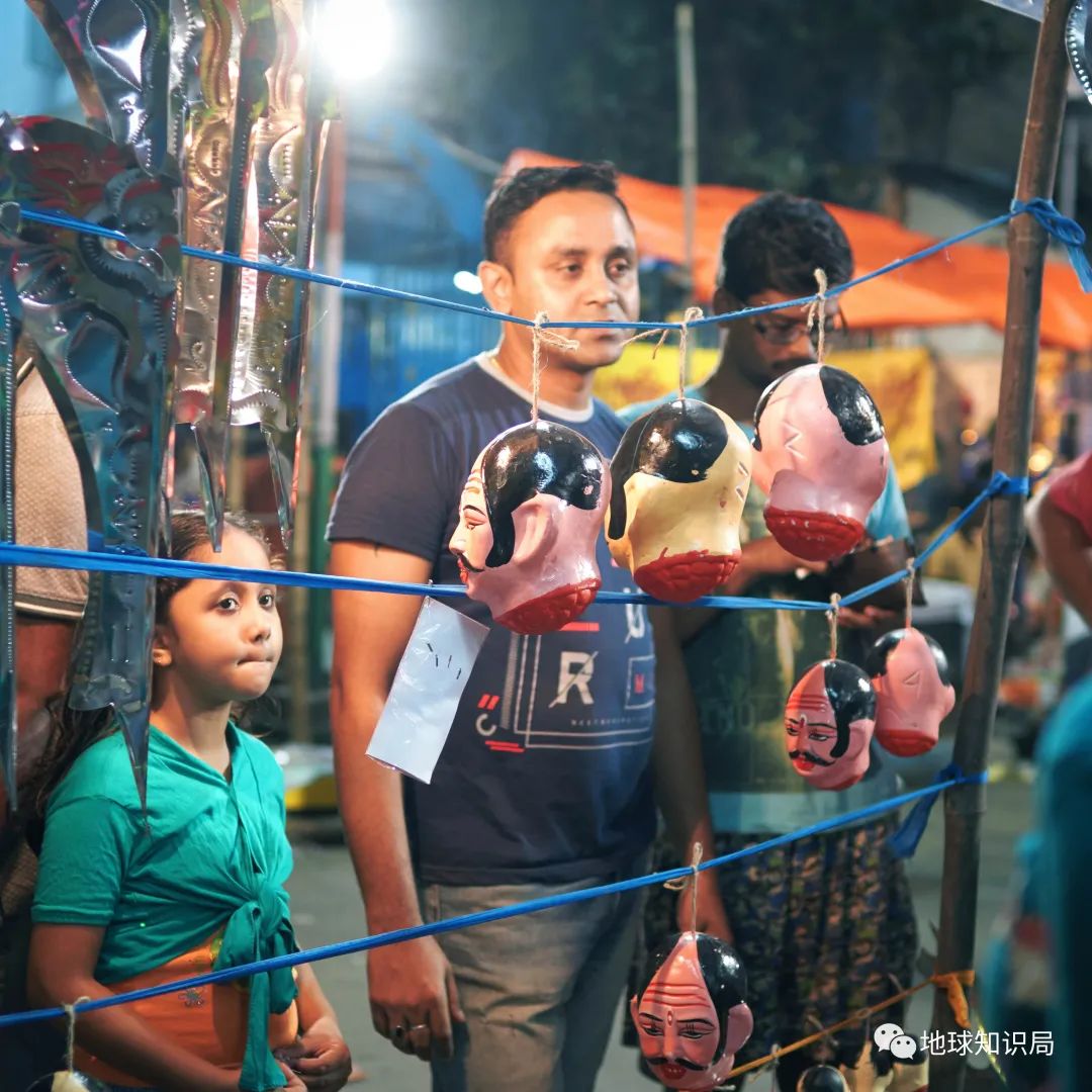 印度的宗教迷信有多严重,印度的迷惑行为