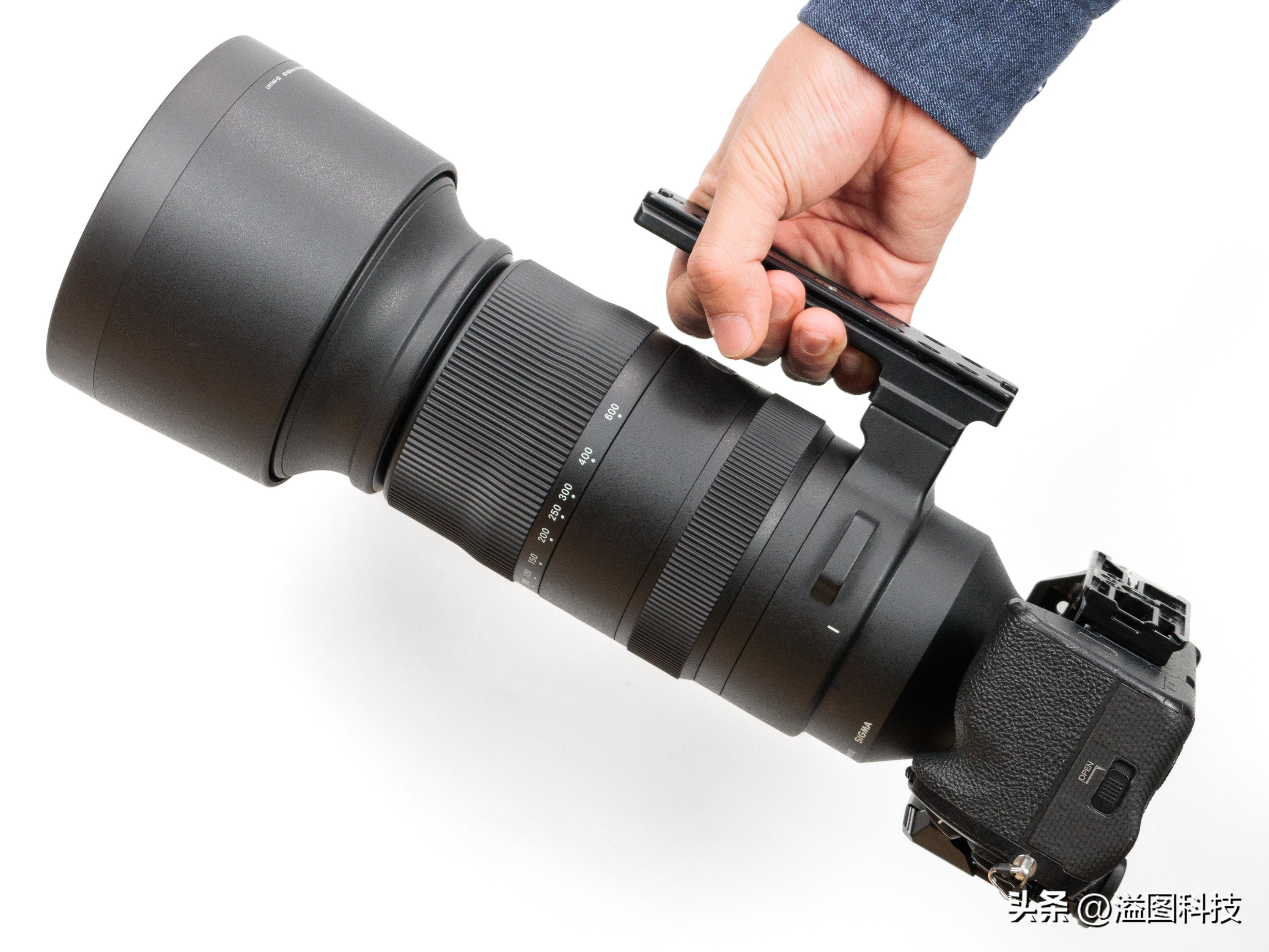 适马150-600s版和60-600的区别,适马150-600s和60-600s对比