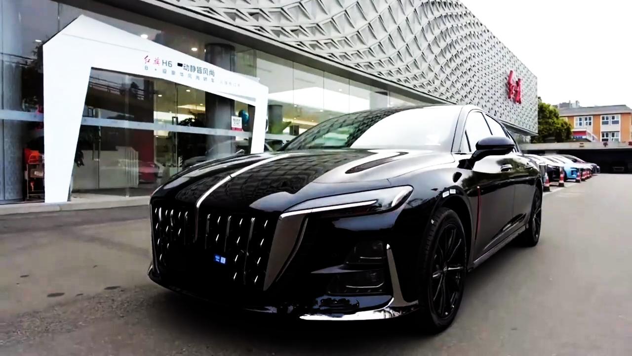 “中国制造”绝了！魔毯悬架+252Ps，比CC漂亮，网友：雅阁买早了