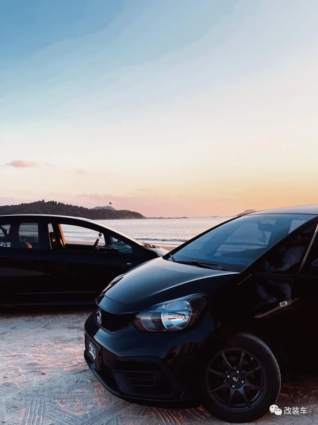 00后小姐姐也爱玩本田飞度，这个车系到底有什么魔力？