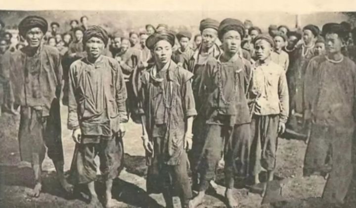 密令：惯匪唐汉云狡诈嗜杀，如难活捉，可就地正法；最后母女立功