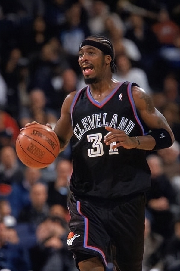 里基戴维斯精彩表现,里基戴维斯被送走后表现如何