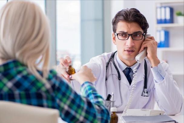 出现尿蛋白多长时间发展成尿毒症,尿蛋白是肾病前兆