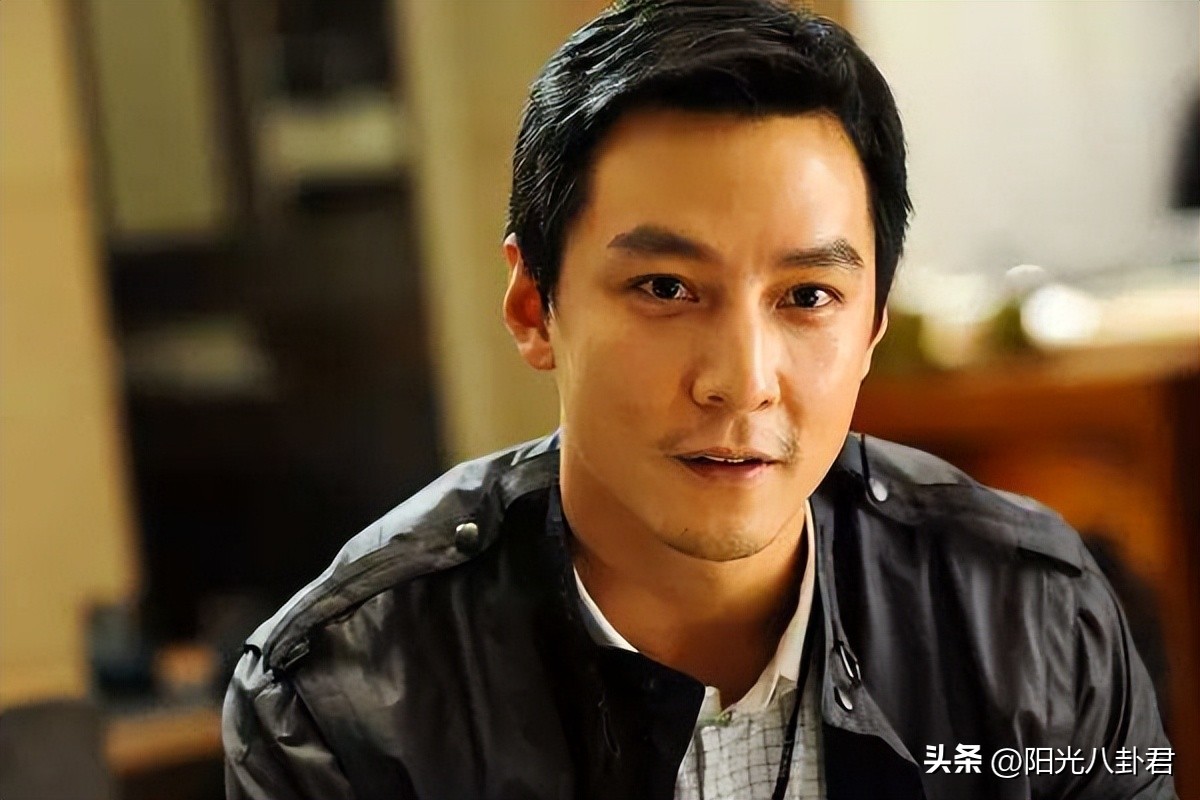 12位港星豪宅,定居内地的10位过气港星