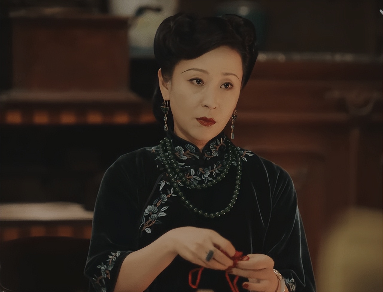 传家易钟玉真实身份,传家易钟玉结局去哪了