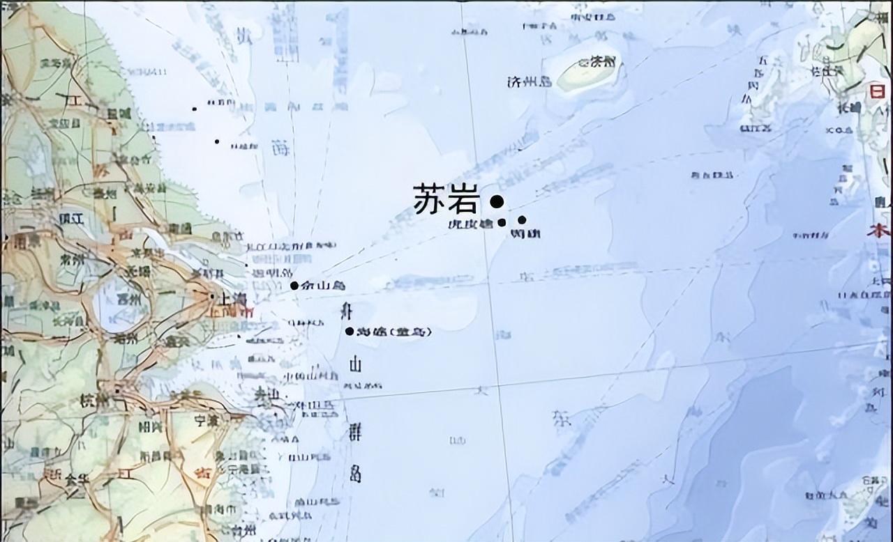 离家出走8年的堂妹突然联系我，一再强调不能把她信息透露给小叔