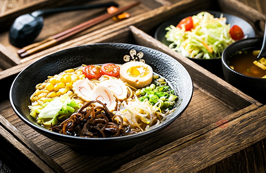 开一个拉面加盟店怎样,拉面加盟店利润