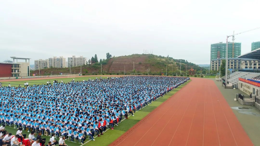 麻阳县锦江中学初一成绩表,麻阳锦江中学期中考试总结