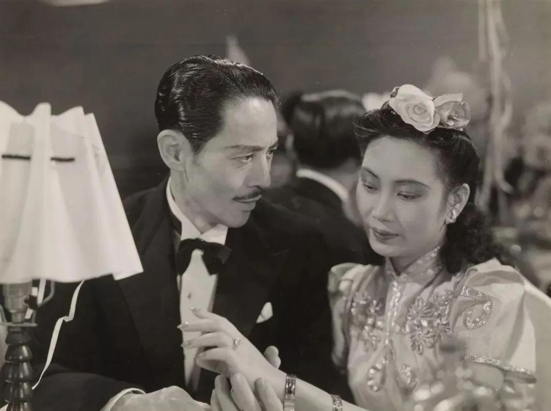 张爱玲的第二炉香连续剧,张爱玲第二炉香两个女儿结局