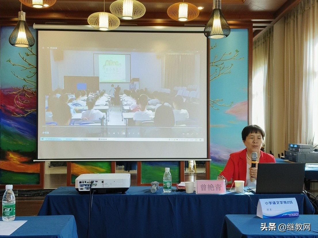 三年同窗形影不离,三年同窗铸就了一世的情缘