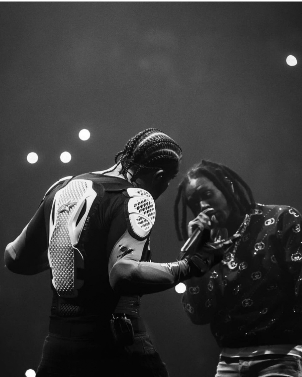 说唱天皇的时尚新宠-A星压缩护甲-古驰、Lv已为过去时！