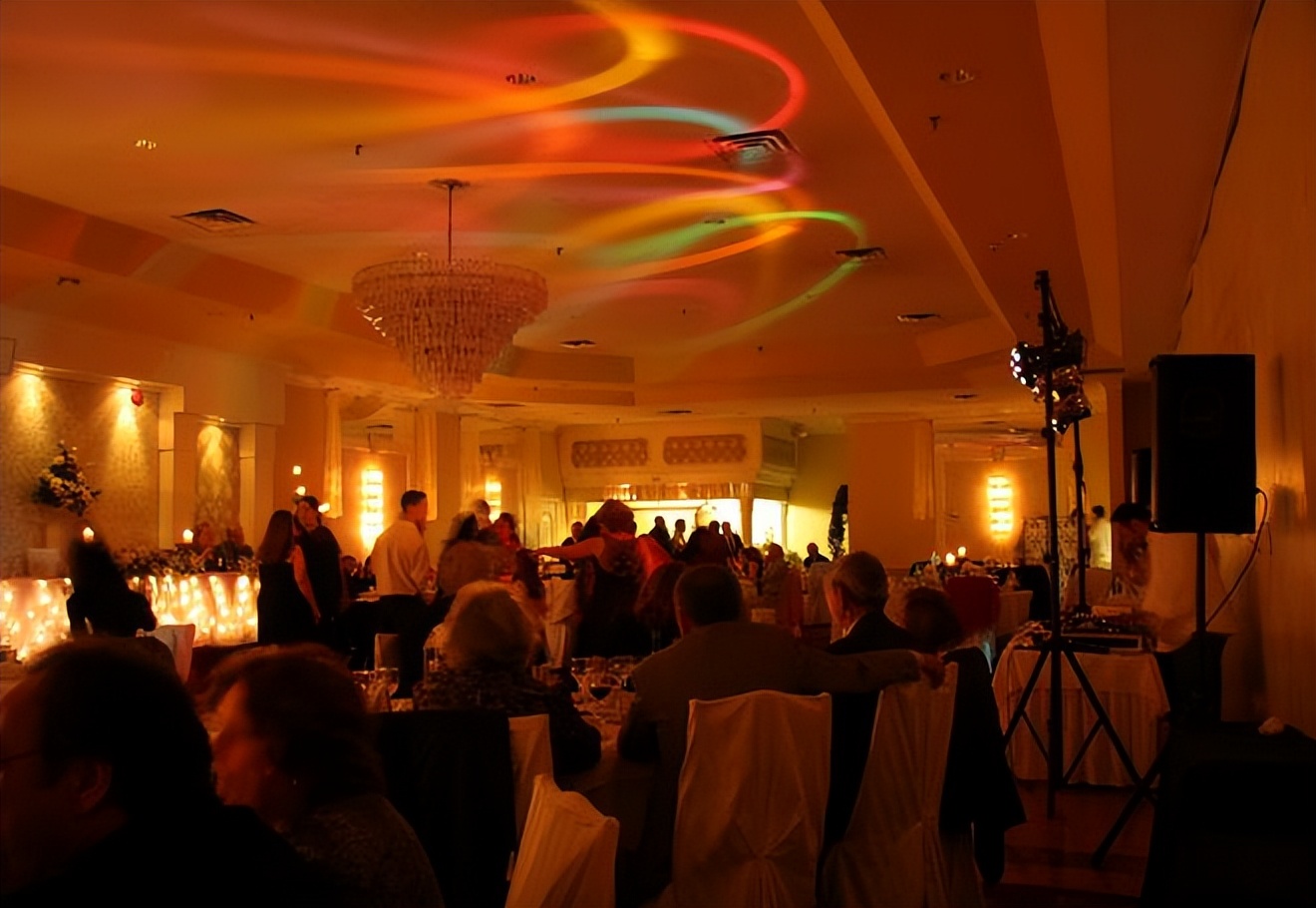 婚礼司仪最严重错误,婚礼司仪需要了解新人的故事吗