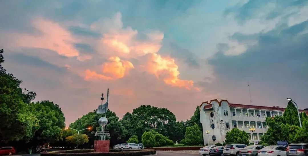 新洲区一中好吗,新洲一中情况如何