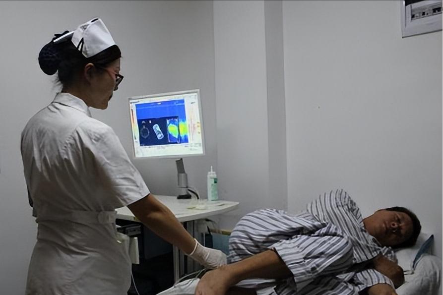 治疗痔疮手术后潮湿瘙痒用的药膏,混合痔术后止痒药膏