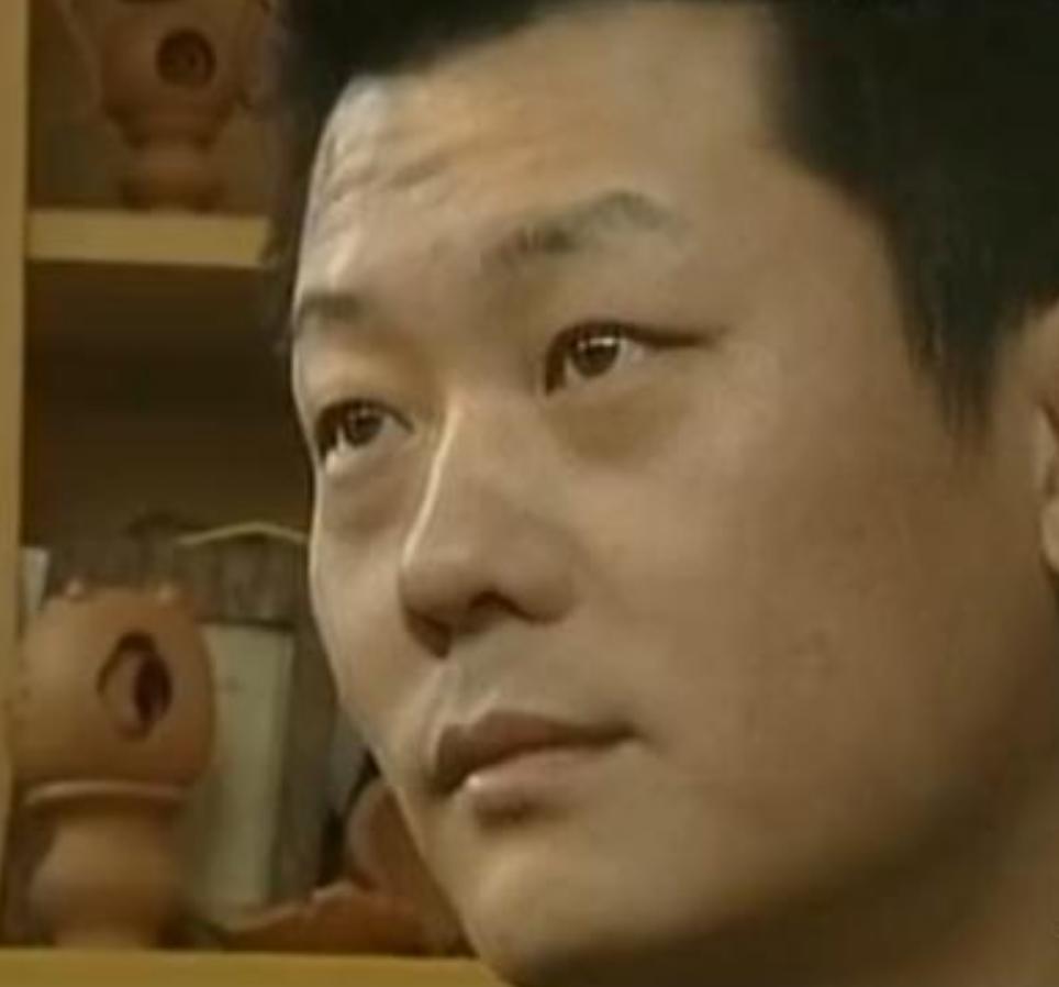 06年一专家出难题，以亿万家产作赌，却被普通电工破解，结局如何