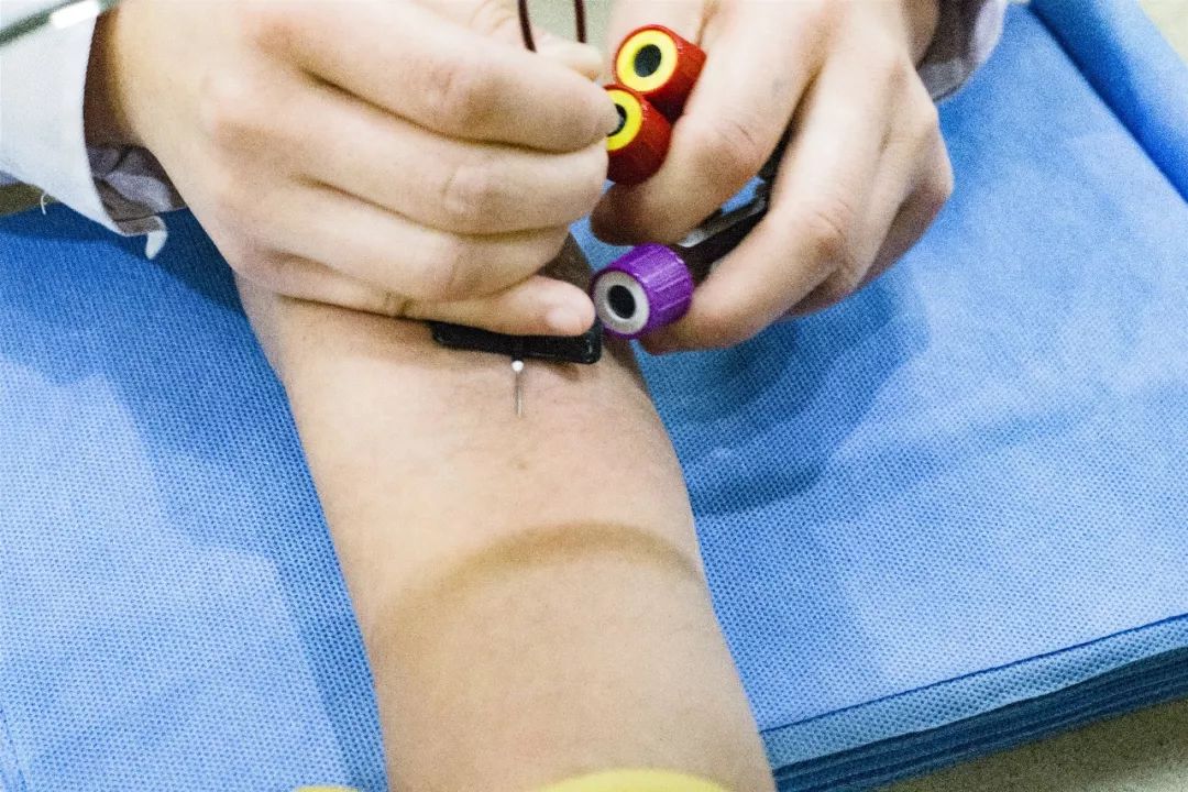 快速反应系统在非住院患者院内急救中有怎样的作用？