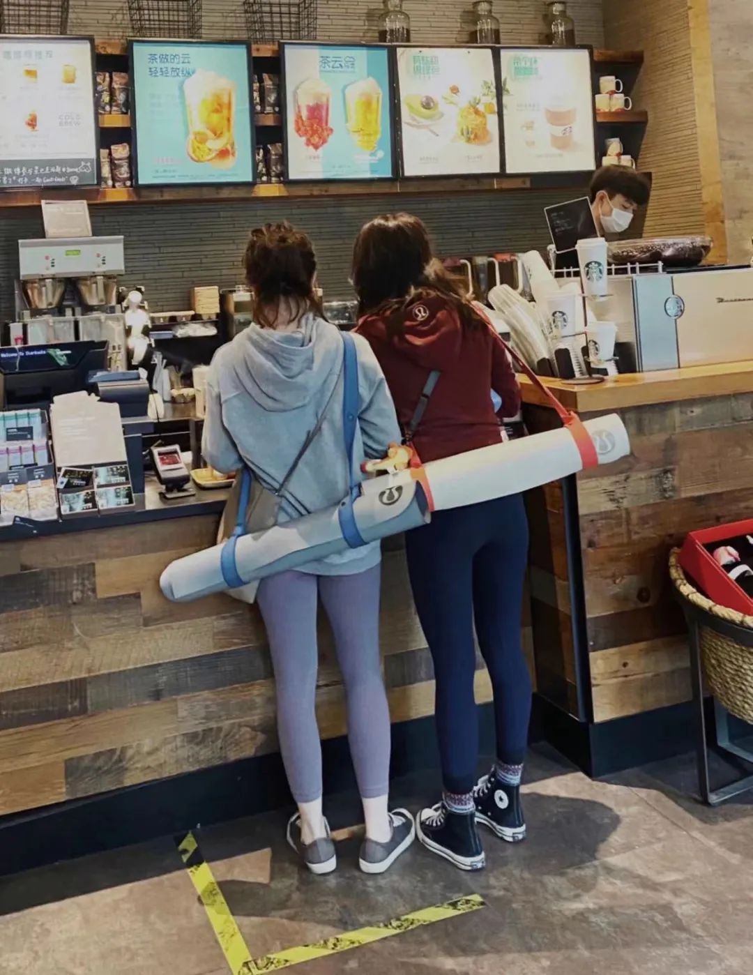 瑜伽裤随性摇摆,瑜伽裤不单调