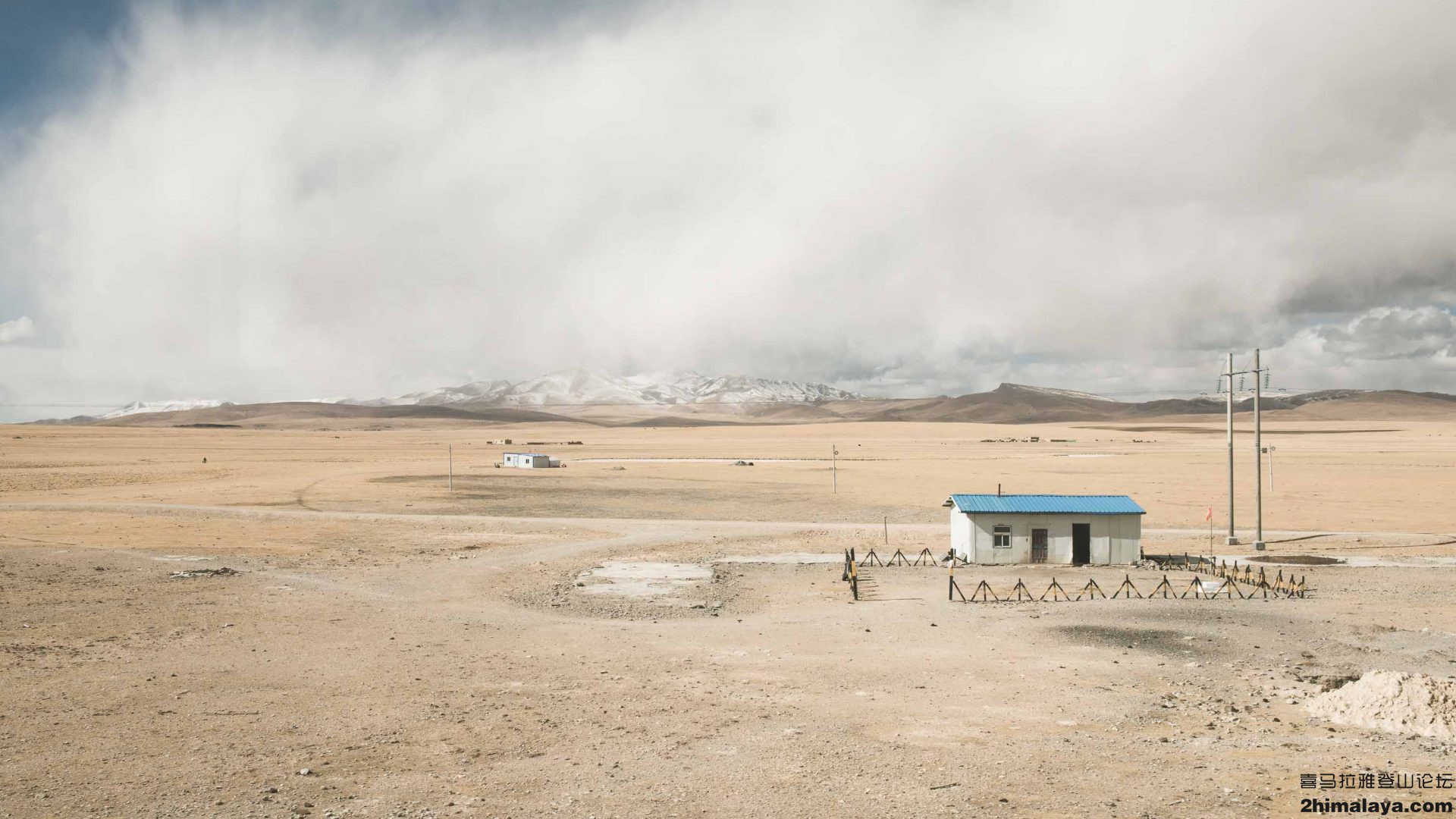 「世界」MonishaRajesh-一位乘坐80趟火车环游世界的女性