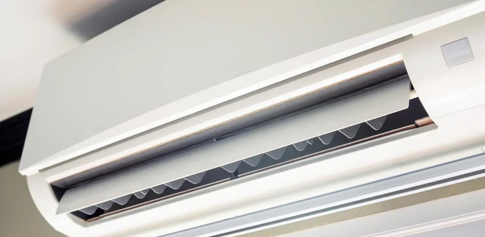 空调开到30度还是不热怎么回事,空调制热调到30度还是不热