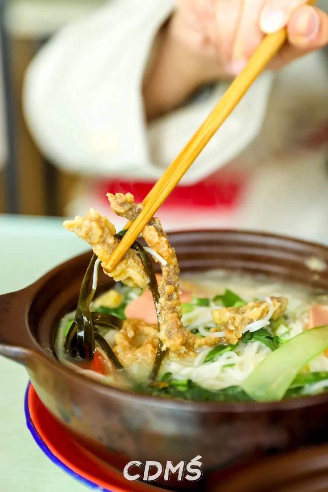 嗦粉成都美食,成都美食嗦粉