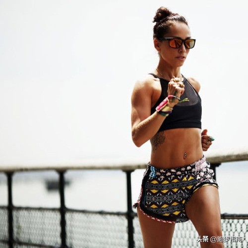 跑步心痛很累可以继续跑吗,心痛女