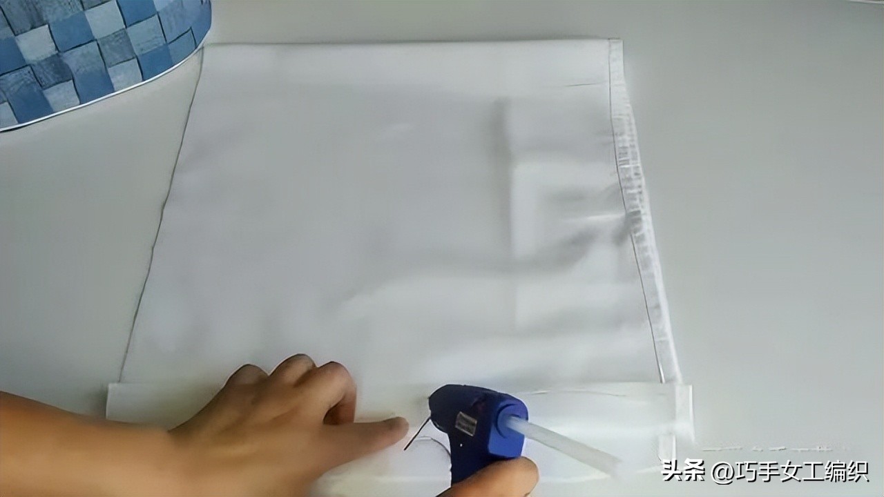 牛仔裤收纳神器改造,旧牛仔裤布条再利用的妙招