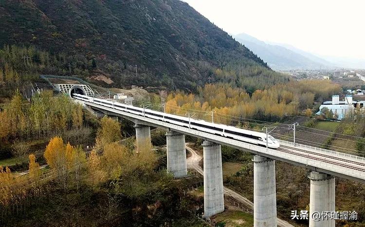 成都至郑州高铁什么时候全线通车,成都至重庆铁路最快路线