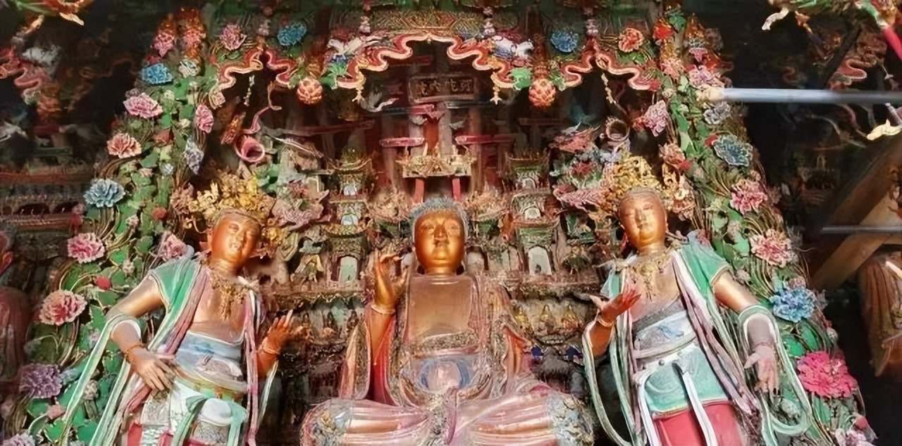 隰县小西天明代彩塑,隰县的小西天五百年的菩萨雕像