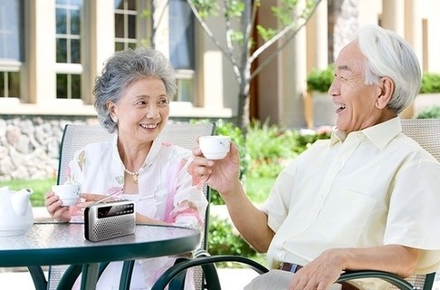 劝中年人注意饮食健康,中老年怎样吃才健康和营养