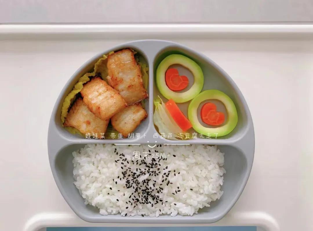 七个月宝宝不吃辅食只吃母乳,宝宝不爱吃辅食和奶是什么原因