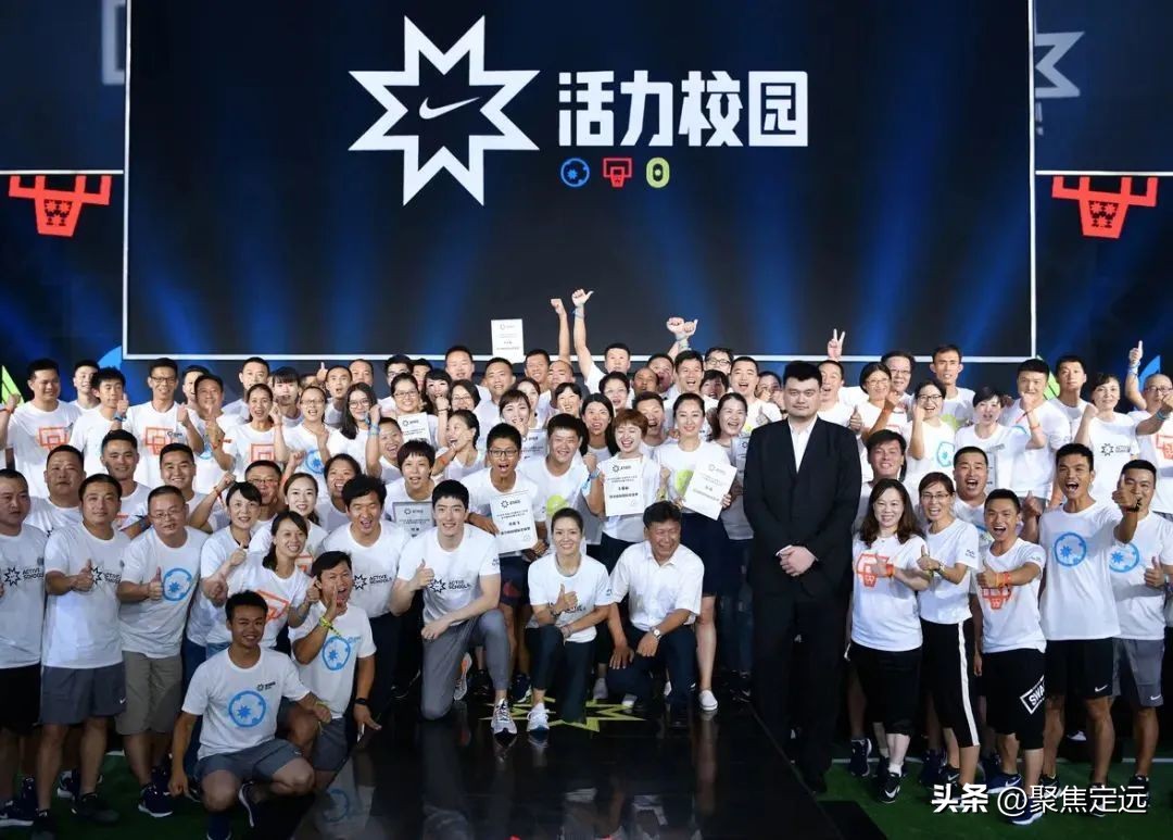 赞扬老师获得荣誉奖项,定远县模范教师获奖名单