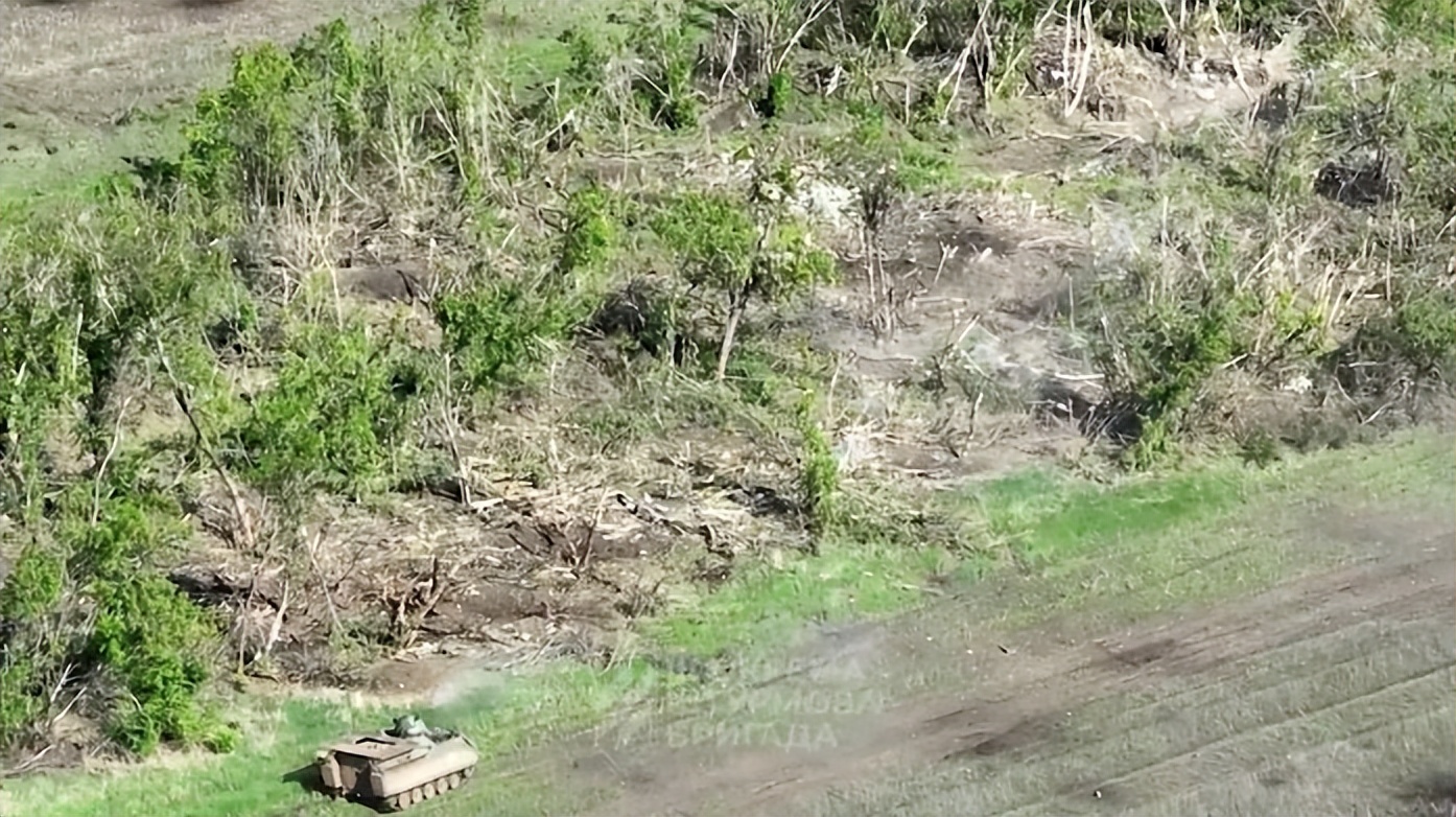 观天象|俄方:成功打退乌克兰*攻反**!乌军:嘘...