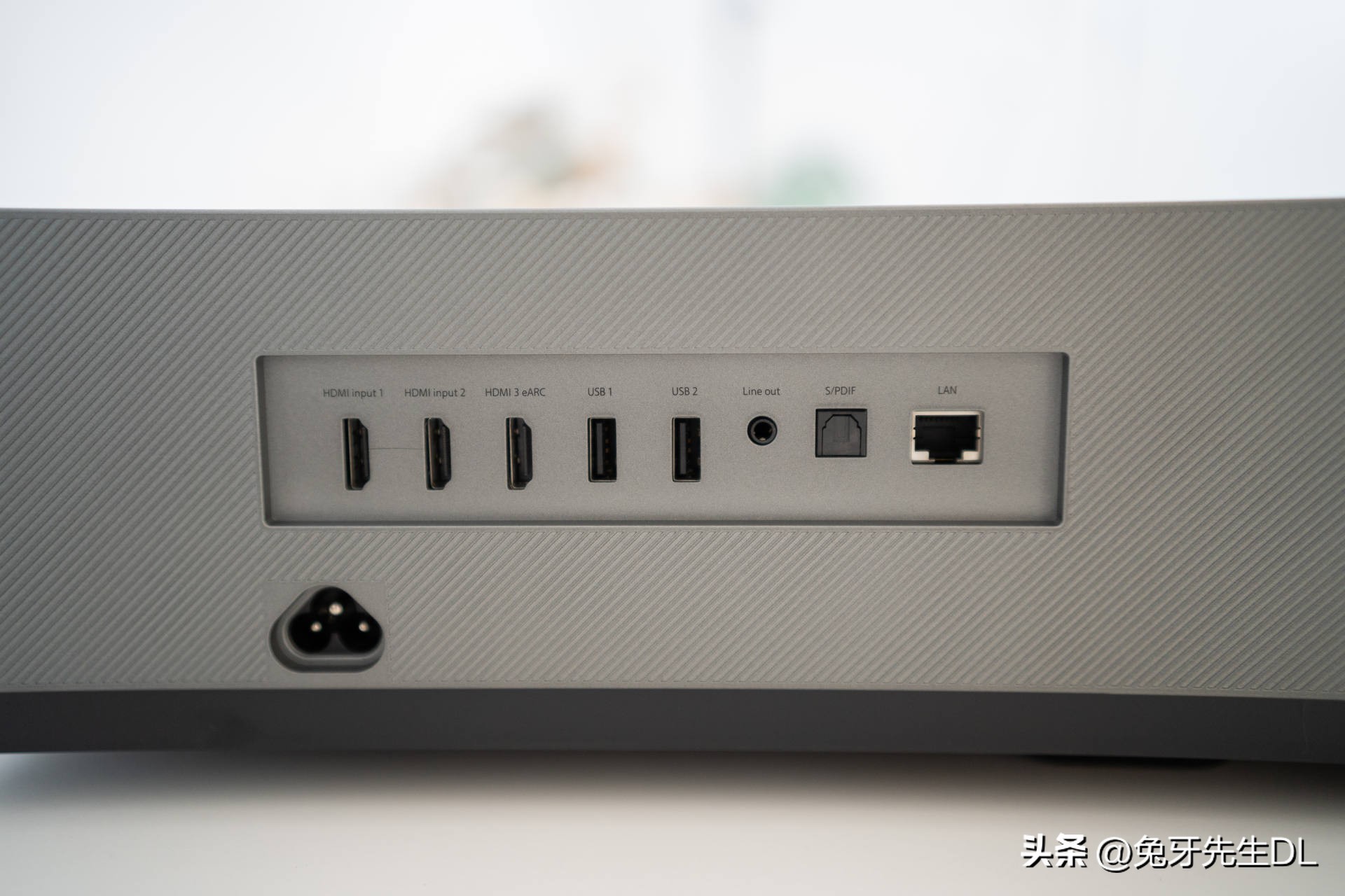 在家也能享受影院级观影体验,在家可以享受影院级的震撼视频