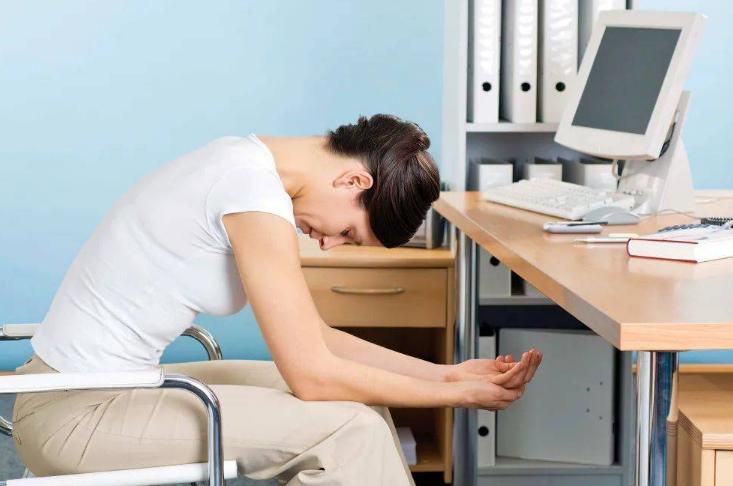 女生屁股上有小红点,女生屁股上有红点点