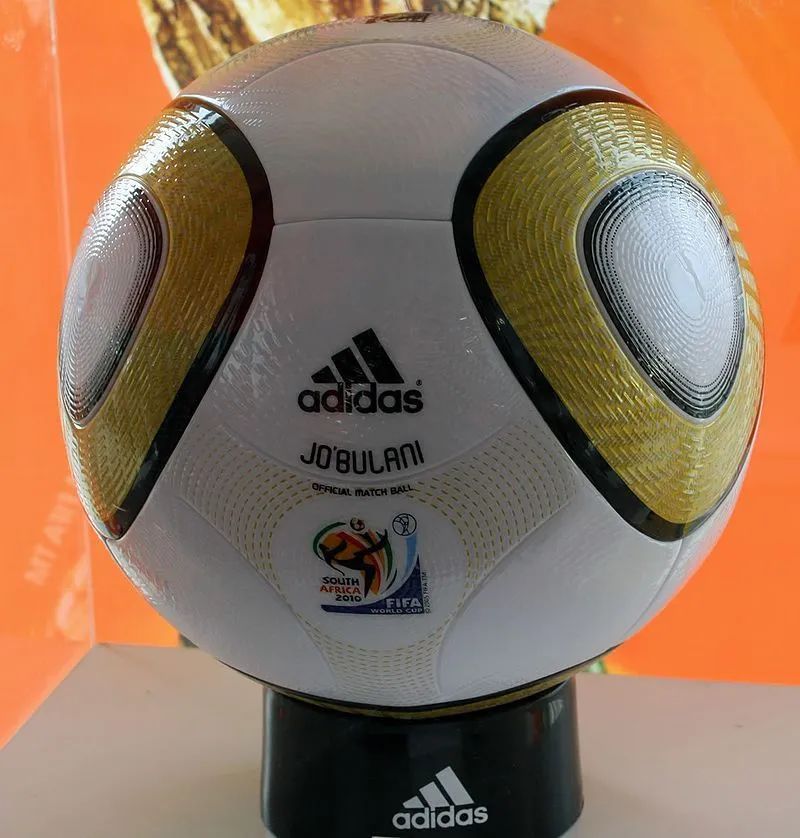 卡塔尔世界杯中的科技元素,卡塔尔世界杯球馆的科技